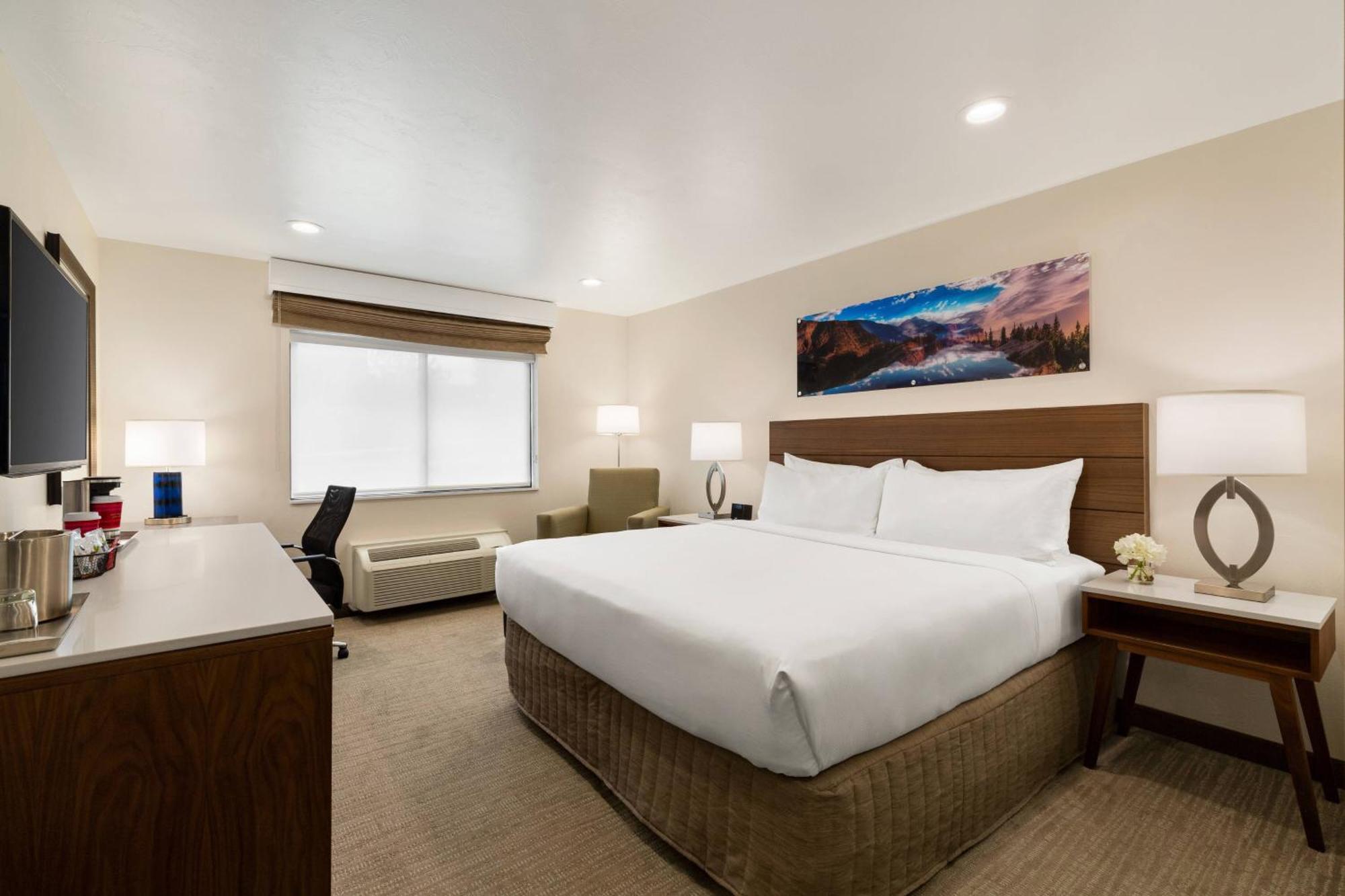 Delta Hotels By Marriott Helena Colonial Екстер'єр фото