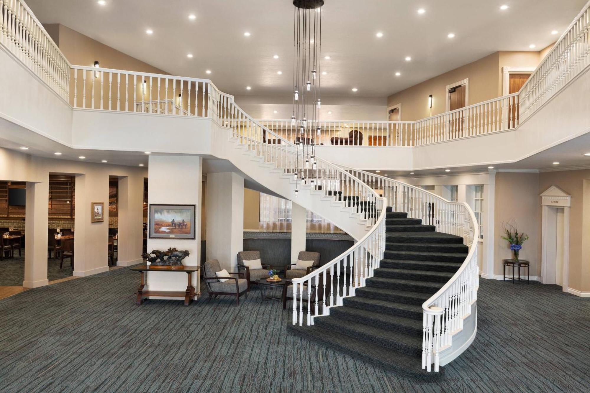 Delta Hotels By Marriott Helena Colonial Екстер'єр фото