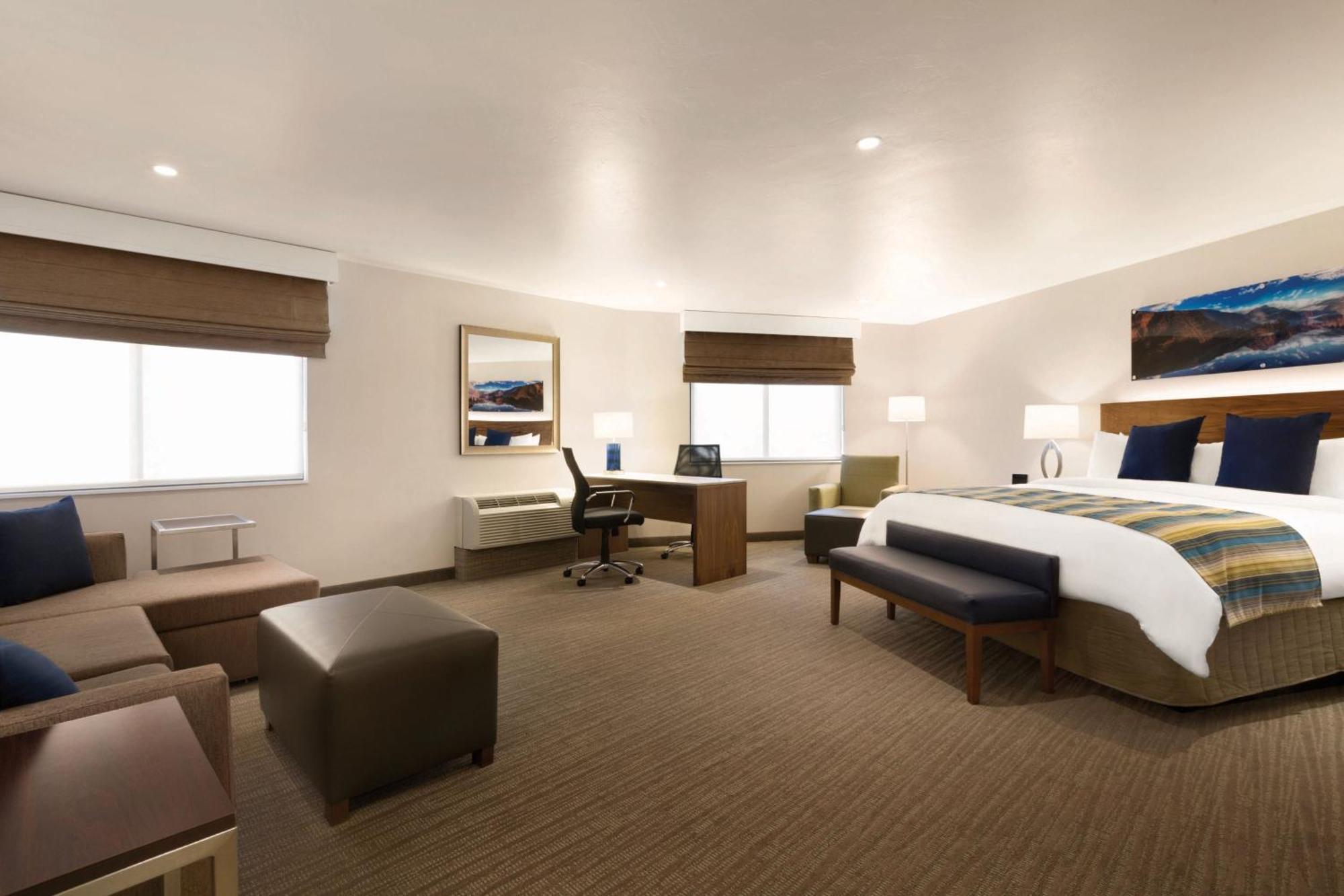 Delta Hotels By Marriott Helena Colonial Екстер'єр фото