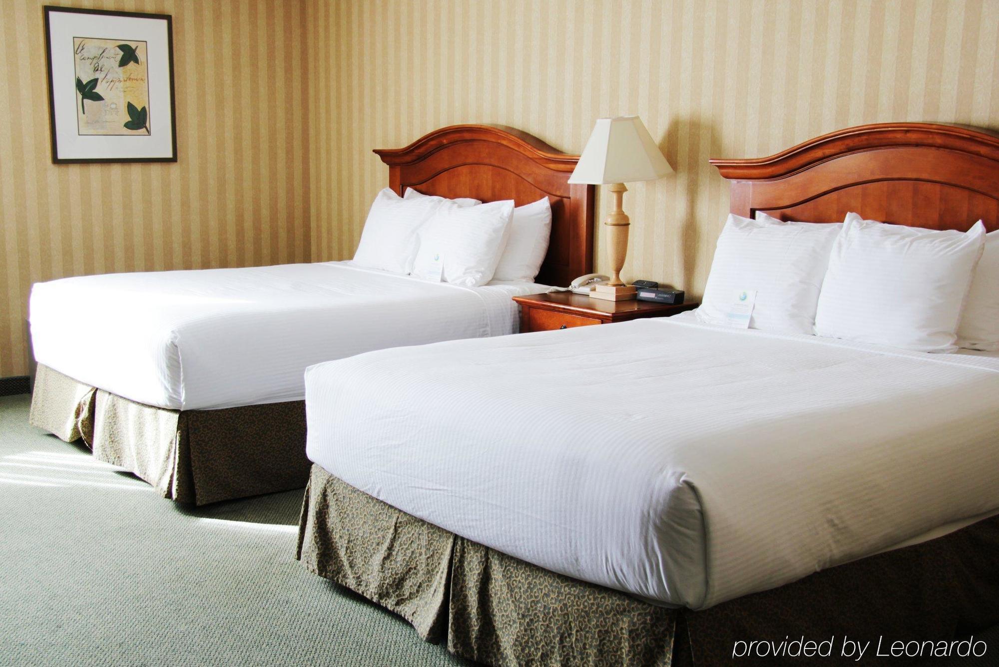 Delta Hotels By Marriott Helena Colonial Екстер'єр фото