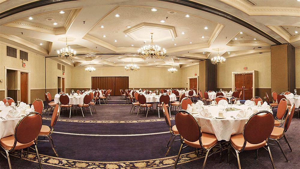 Delta Hotels By Marriott Helena Colonial Екстер'єр фото